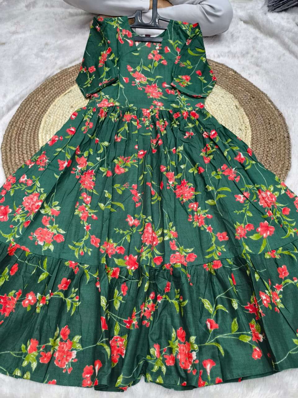 BEAUTIFUL QUALITY COTTON FLOWER ONE PIECE FROCK DAILY WEAR D...