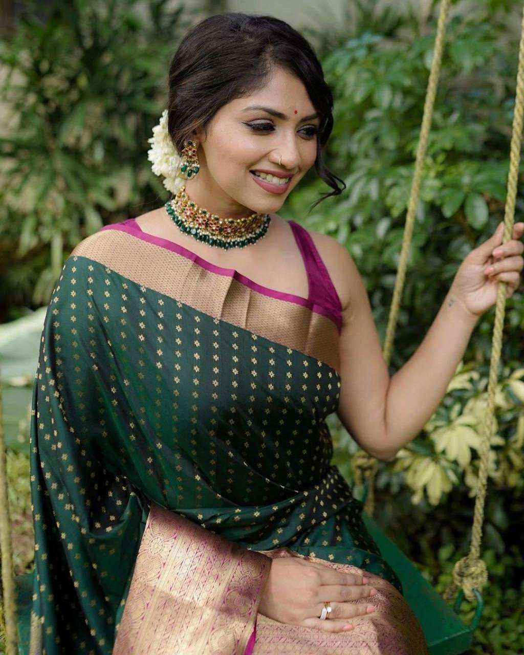 MOONSON GREEN SILK RICH PALLU SAREE FOR PARTY WEAR DEALER KP...