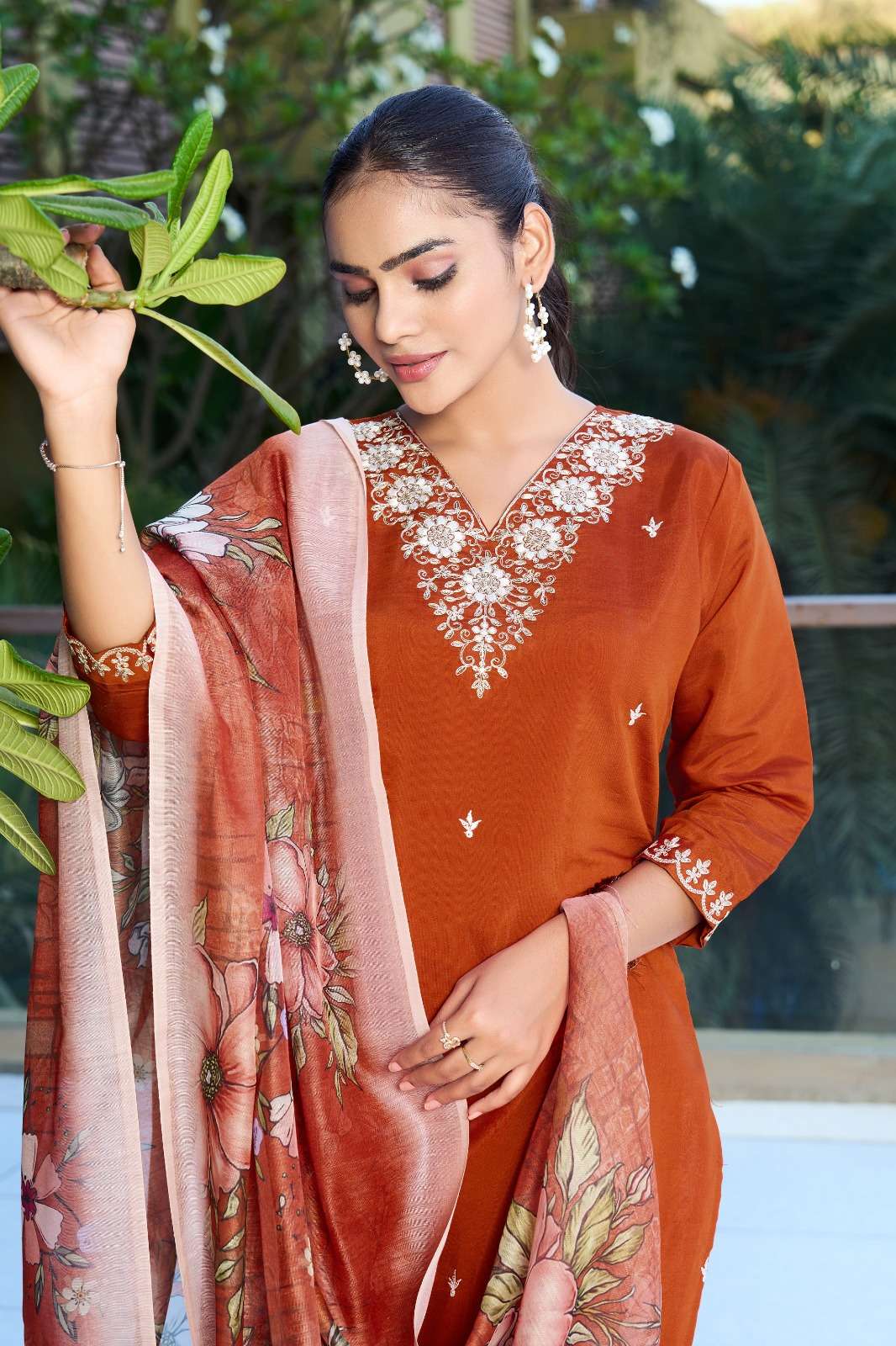 KPD 9026 FESTIVAL CLOTHING LADIES STYLE SILK WORK SUIT RESEL...