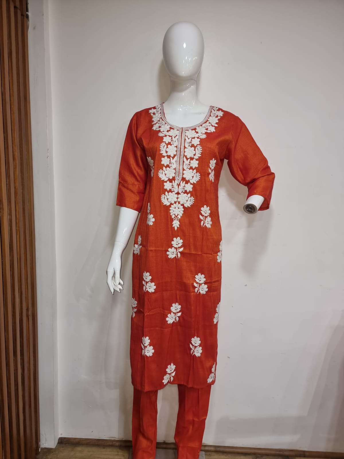 SIARA DAILY WEAR READYMADE LUCKNOWI COTTON KURTI PANT SET CA...