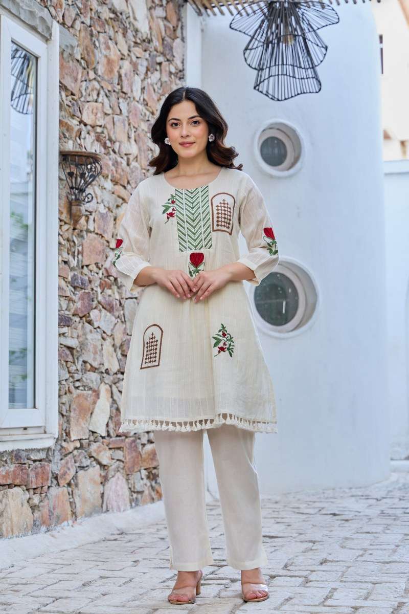 K 200 CASUAL OFFICE AND COLLEGE DESI OUTFIT COTTON KURTI PAN...