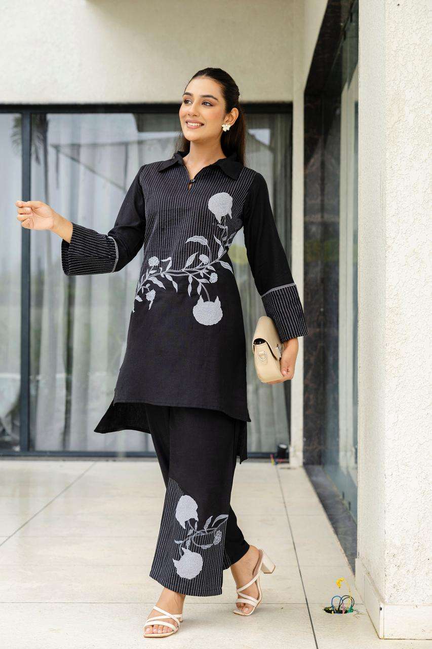 K 221 WESTERN WOMEN OUTFIT WHITE AND BLACK COTTON CORD SET C...