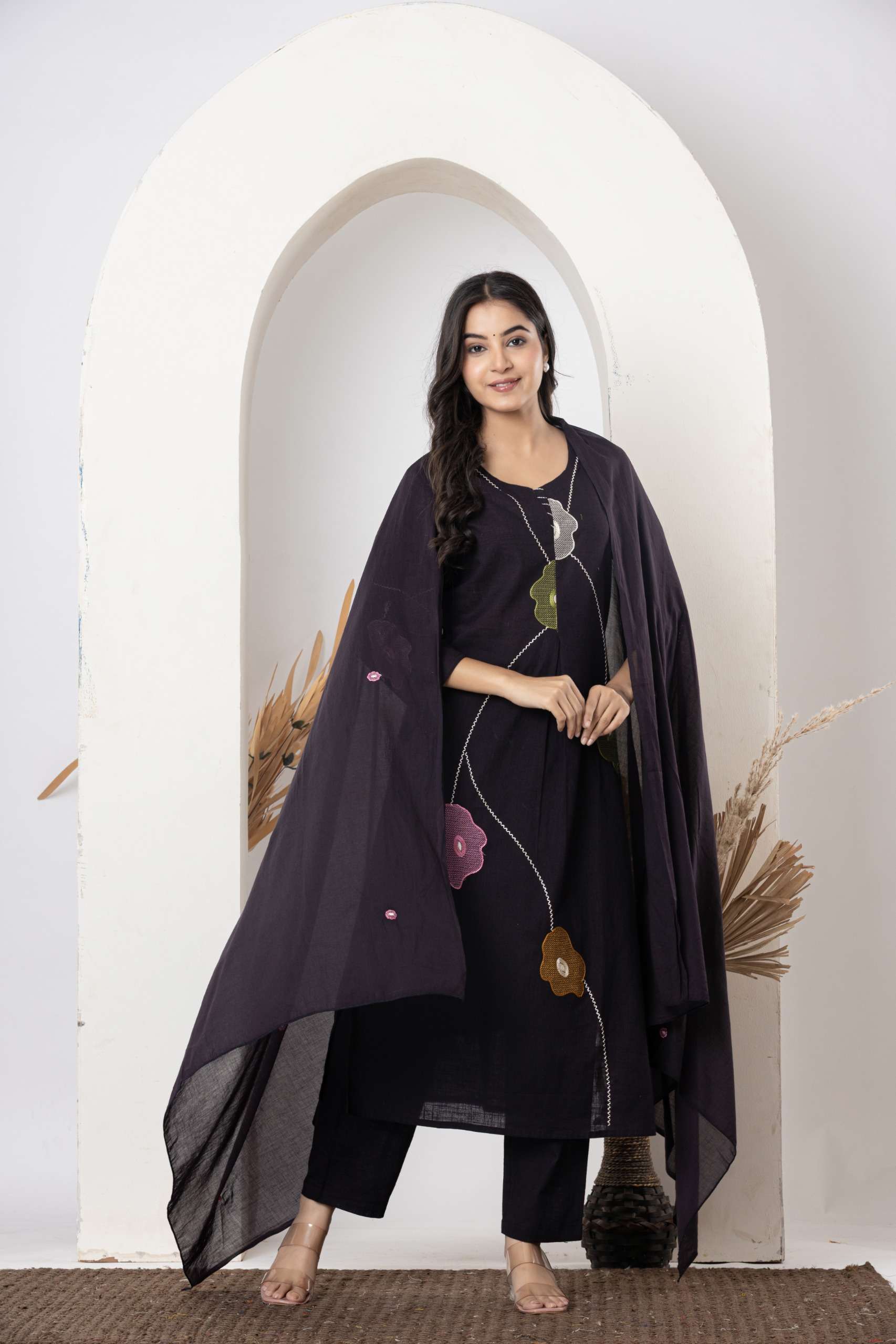 K 257 STYLISH KURTI SUIT FOR GIRLS COLLEGE PARTY WEAR TRADIT...