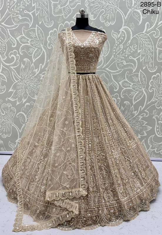 2895 EXCLUSIVE RICH TRADITIONAL WEDDING WEAR HANDWORK LEHENG...