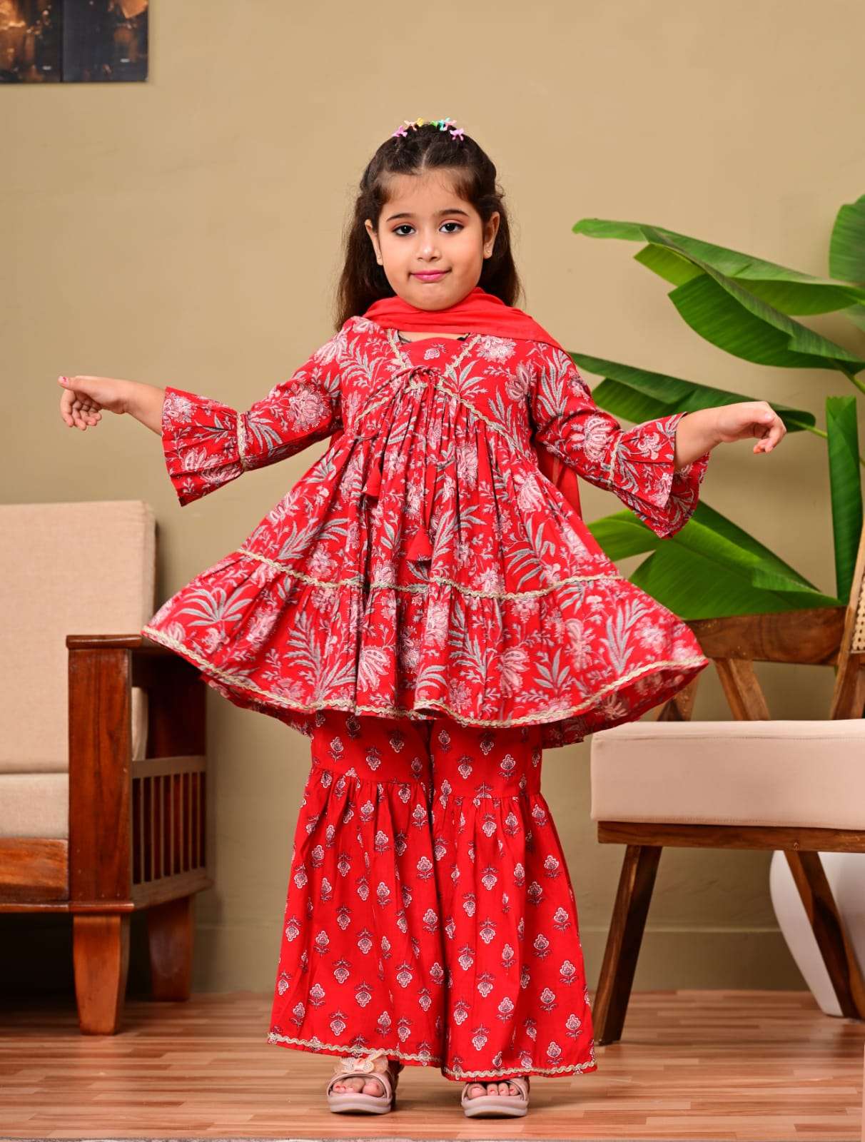 KIDS 08 CHILDREN GIRLS FESTIVAL COTTON KURTI SHARARA DUPATTA...