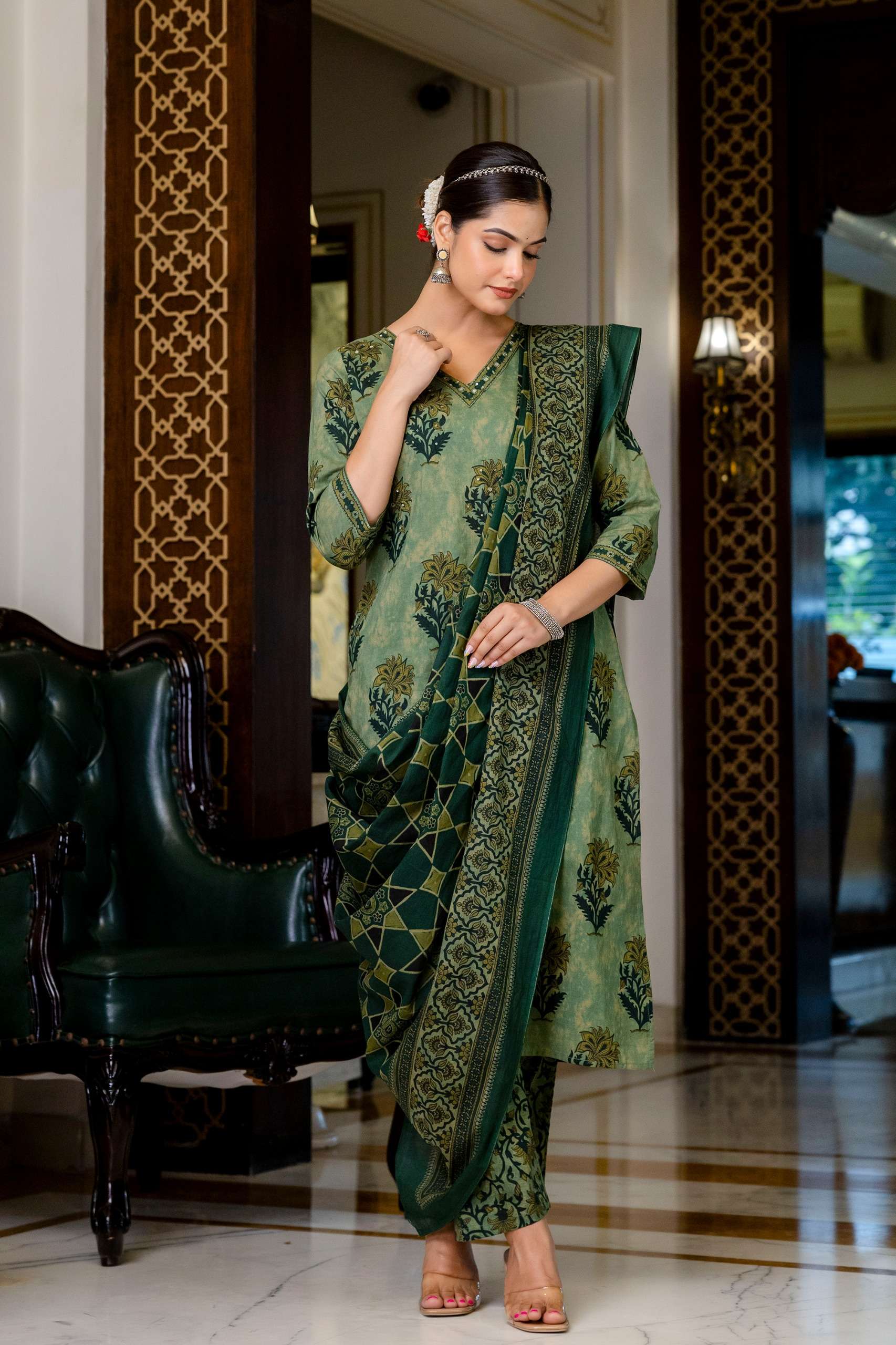 K 403 NEW DESIGN LAUNCH FARIDA GUPTA PRINT KURTI SUIT FOR GI...