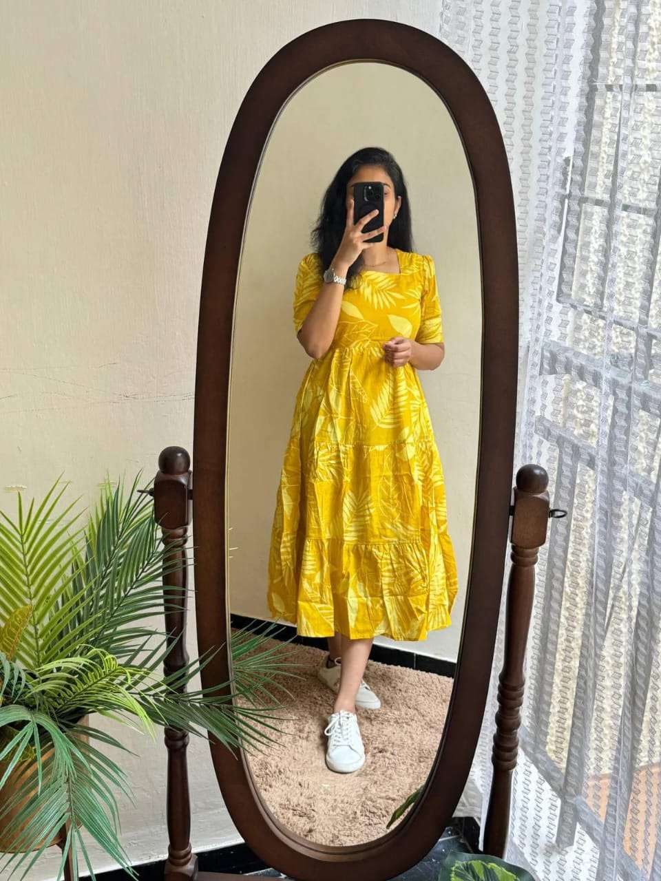 BEAUTIFUL MIDDY SHOWROOM QUALITY WESTERN ONE PIECE DRESS SHO...