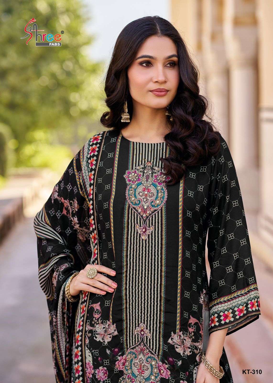 SHREE FABS KT 310 VISCOSE FLORAL DESIGNER BLACK SUIT AT RESE...