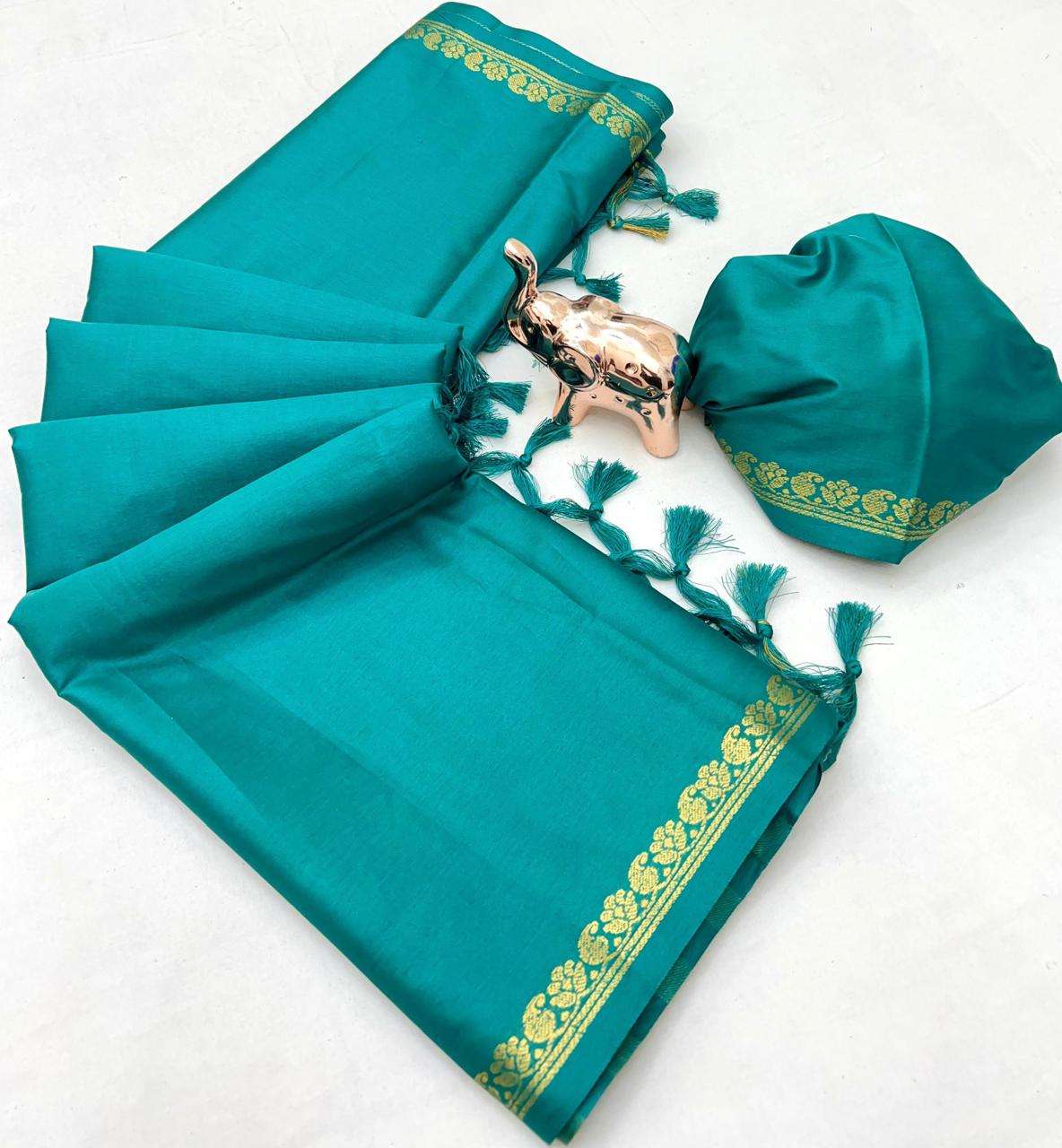 Beautiful saree perfect for weddings and festive wear partie...