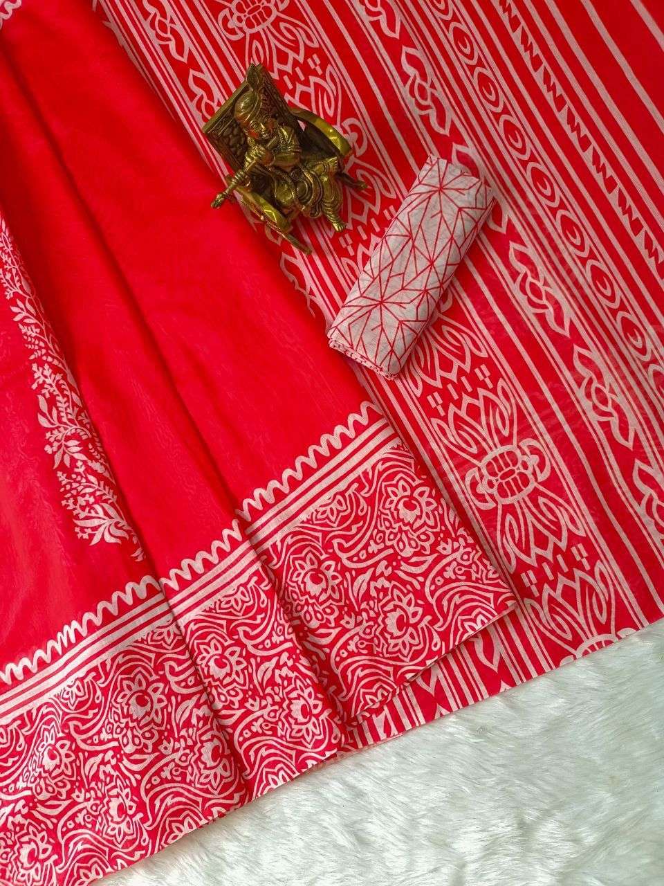 Heavy Chanderi cotton Fabric In cotton symphony with eleganc...