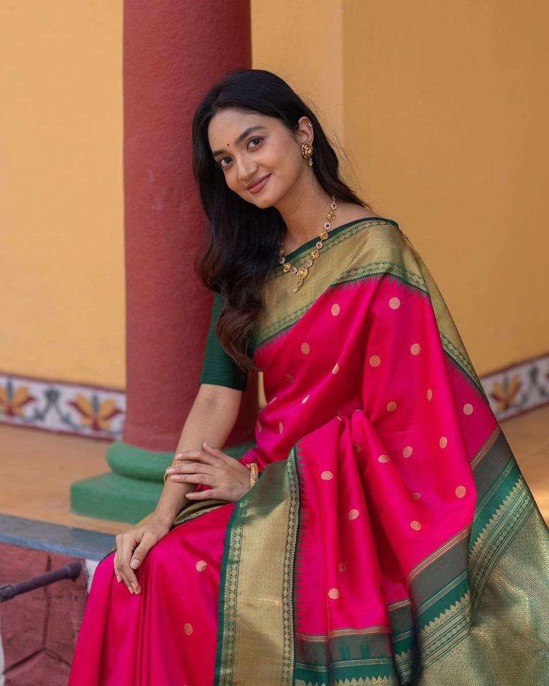 INDIAN FESTIVAL LIKE PINK GREEN SAREE WEAR WOMEN DEALER KPR ...