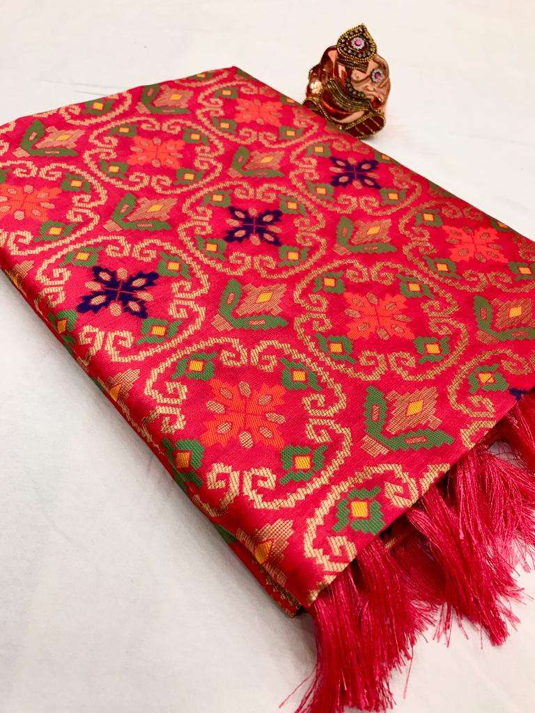KAMINI BEAUTIFUL PURE SOFT BANARASI PATOLA WITH HEAVY WEAVIN...