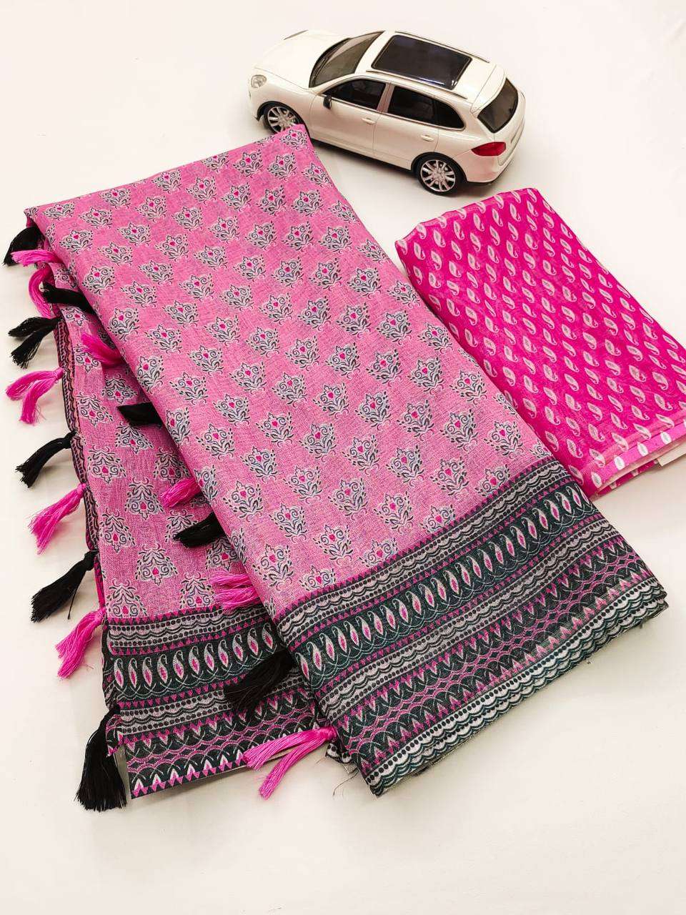  Super Plain Linen Lustrous sophisticated Regular Wear Saree...