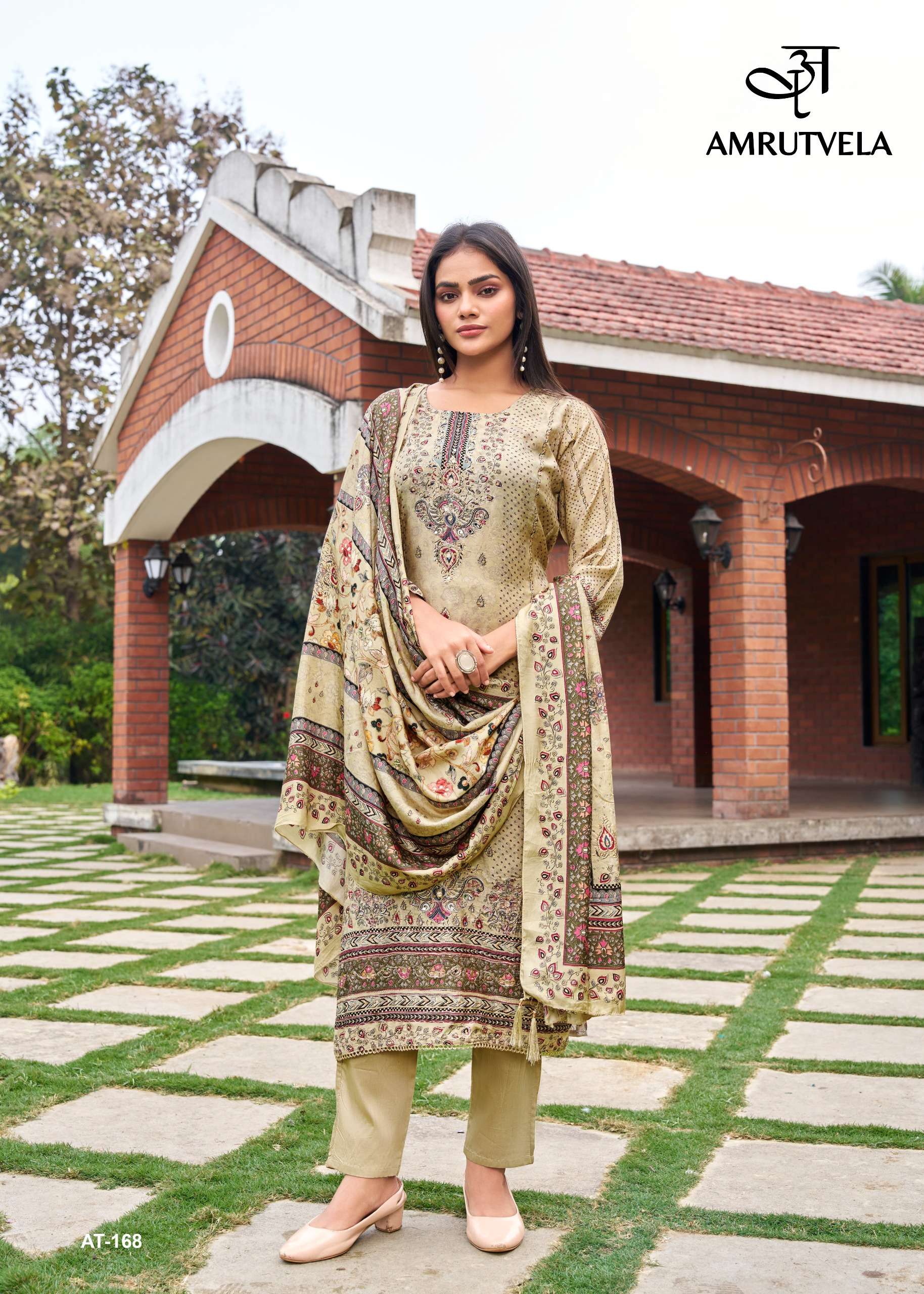 AMRUTVELA AT 168 VISCOSE MUSLIN DIGITAL PRINT AARI WORK SALW...