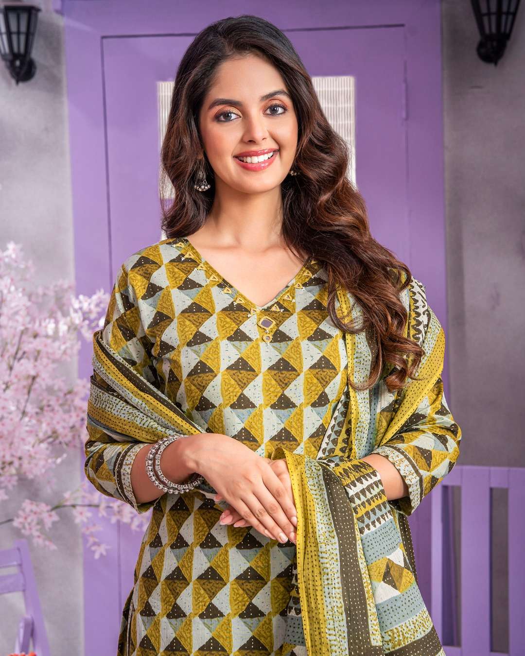 BOUTIQUE EXCLUSIVE COTTON MIL PRINT SALWAR SUIT STITCHED DEA...