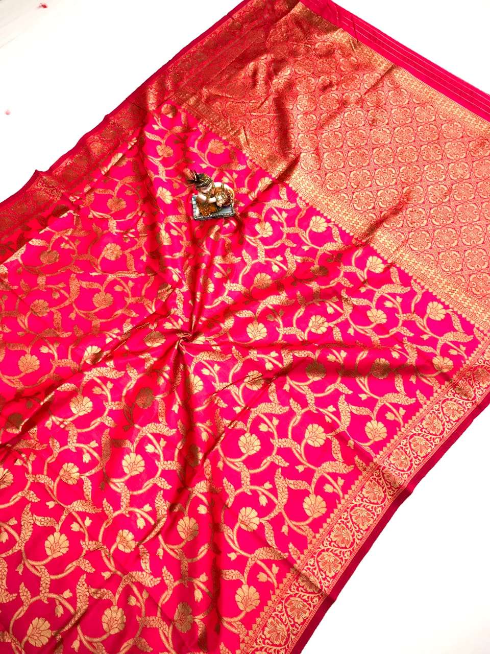  KAYAN PURE AND TRADITIONAL BANARASI SILK FABRIC WITH BEAUTI...