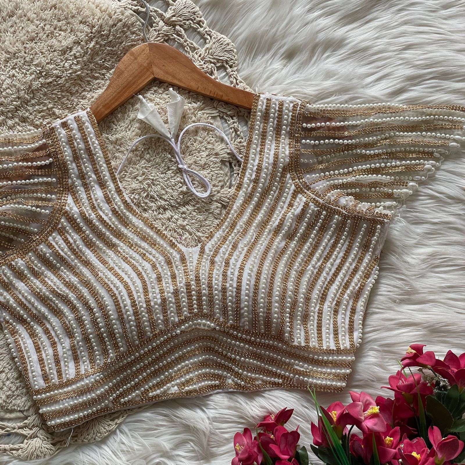 Pearl moti Full sleeves Presenting beautiful handcrafted pea...