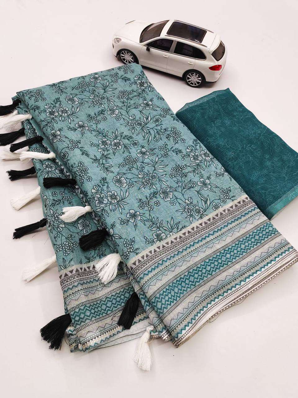  Plain and original Linen fabric with beautiful Digital Pri...