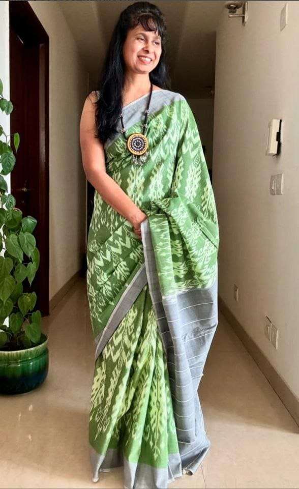 PLAIN LINEN FABRICS WITH DIGITAL PRINT LATKAN IN BORDER SARE...