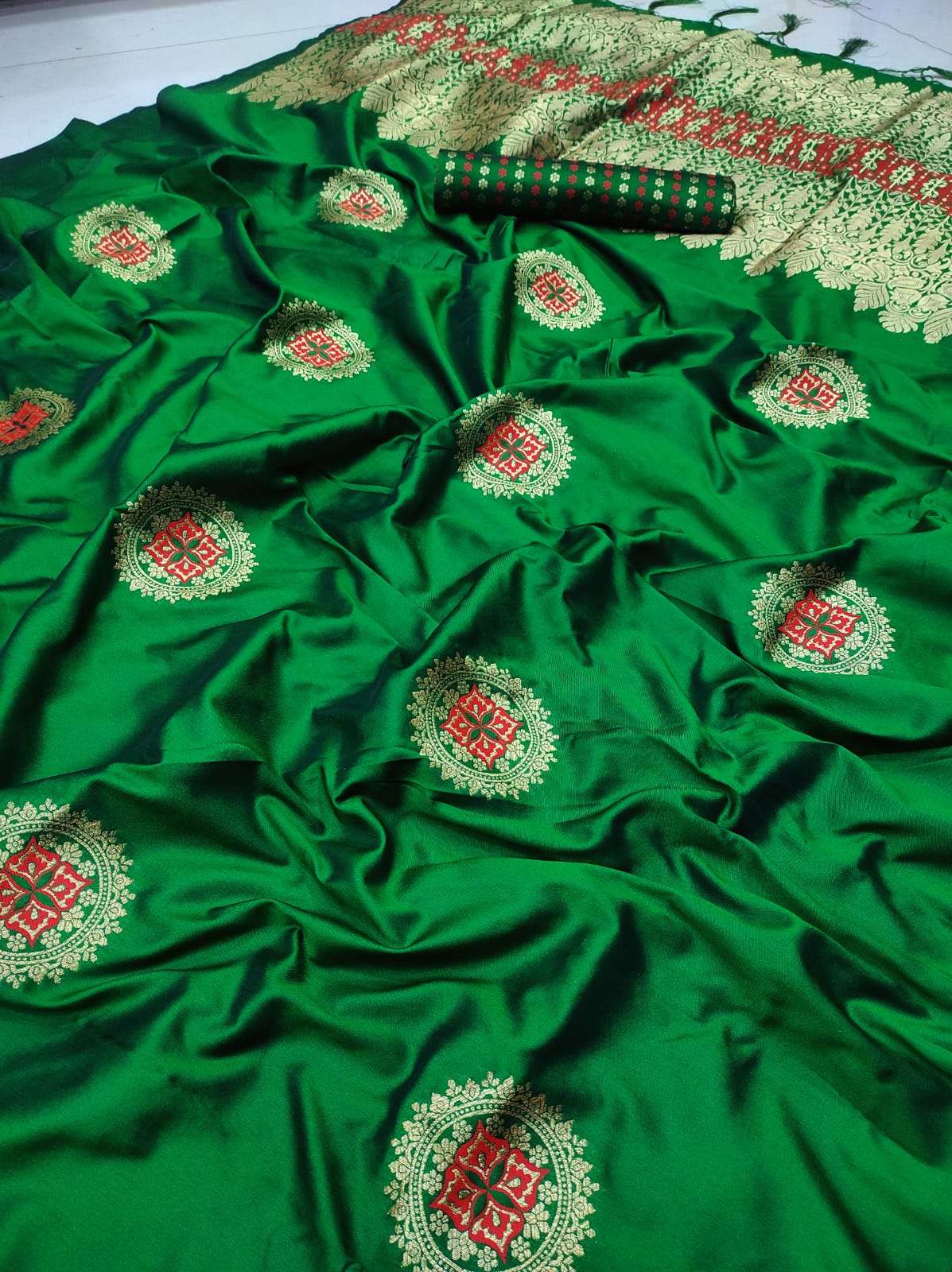 SAANJ SOFT AND PURE LICHI SLIK FABRIC GRACE IN EVERY FOLD RE...