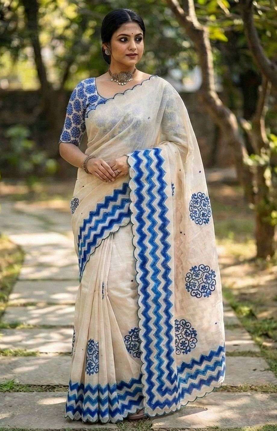 SIMAR SOFT LINEN FABRIC WITH DIGITAL PRINT SAREE REGULAR WEA...
