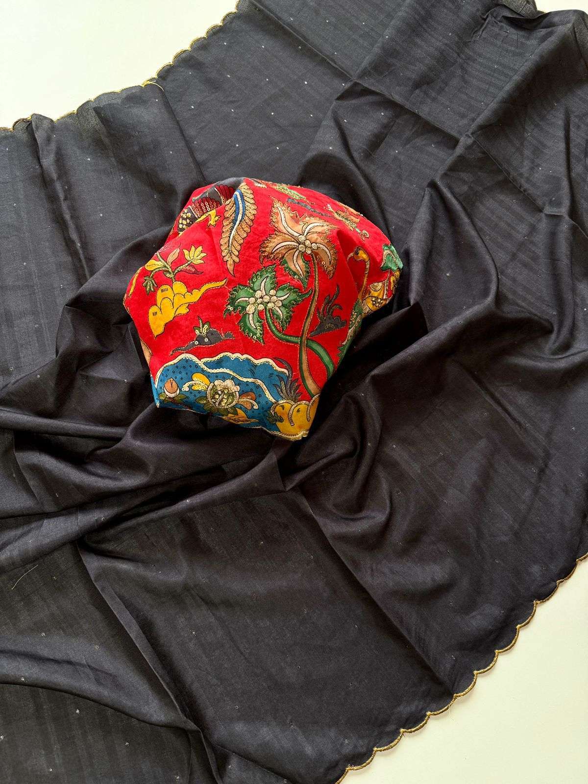 soft and cool patti Soft Tusser Butti Silk Fabric With Contr...