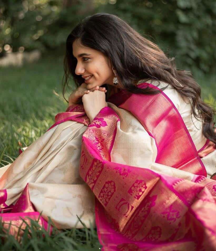 SOFT AND PURE  LICHI SILK FABRIC READY TO STYLE REGULAR WEAR...