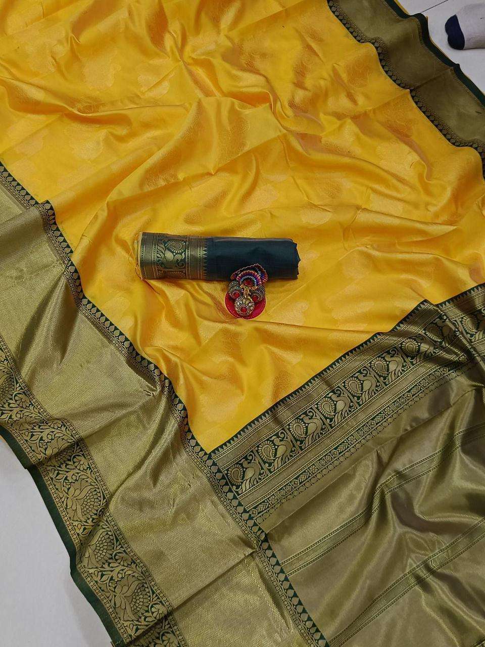 SOFT LICHI SILK CLOTH REGULAR WEAR LUSTROUS AND POISED SAREE...