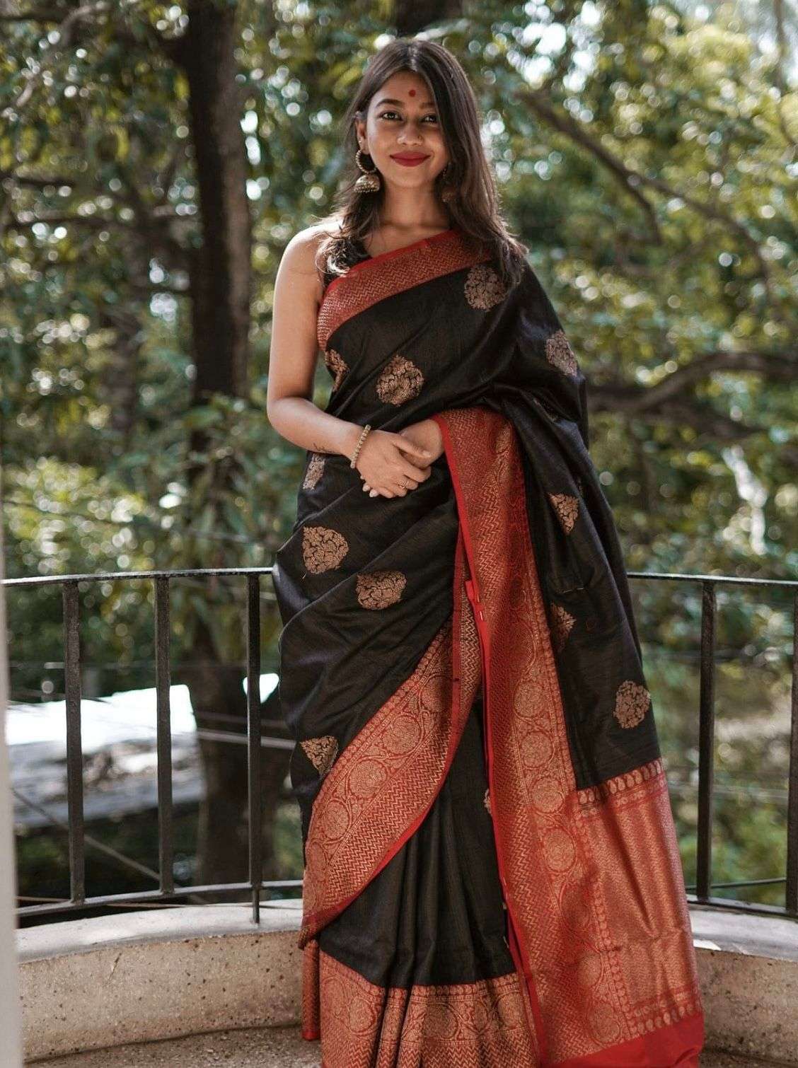 SOFT LICHI SILK FABRIC BEAUTIFUL AND SOPHISTICATED  REGULAR ...