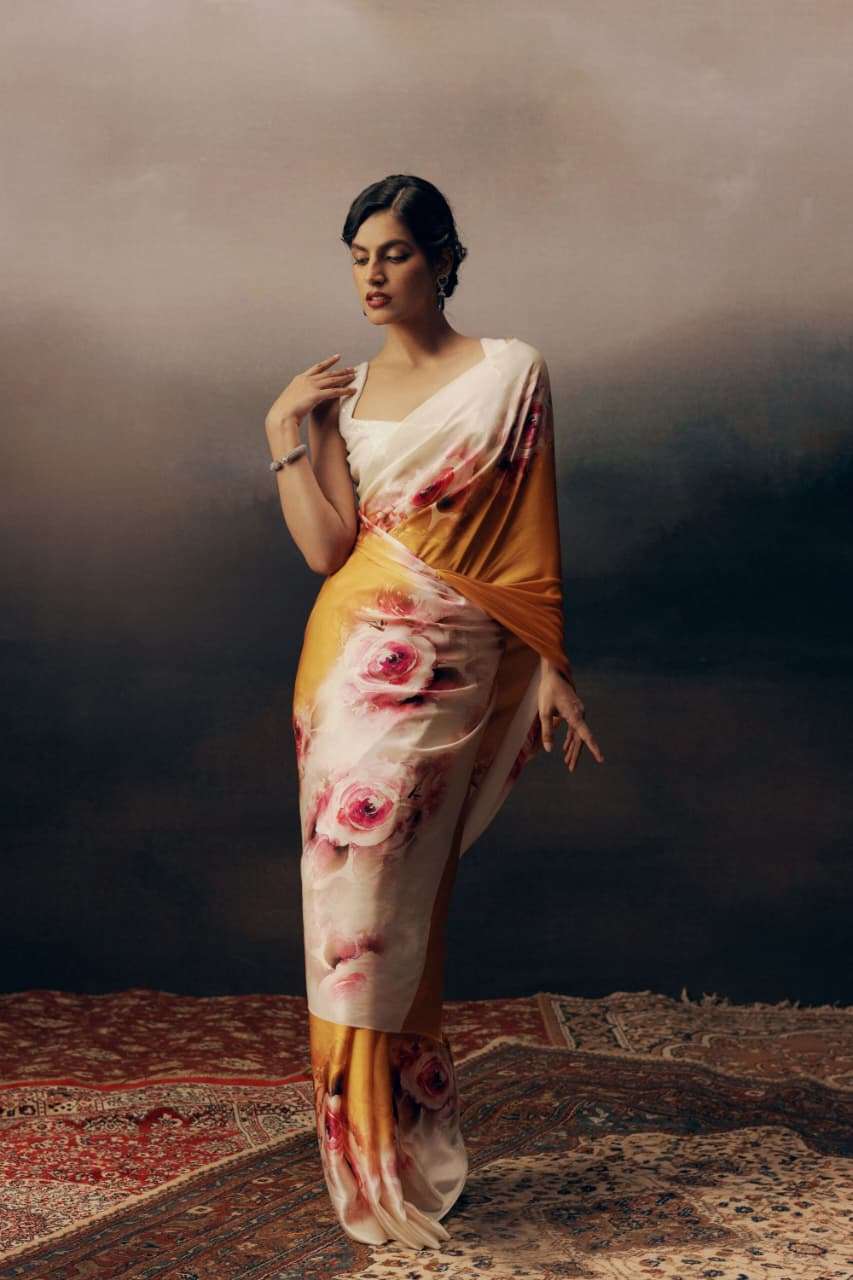 THE WORLD OF FLOWER PURE AND ORIGINAL SATIN FABRIC REGULAR W...