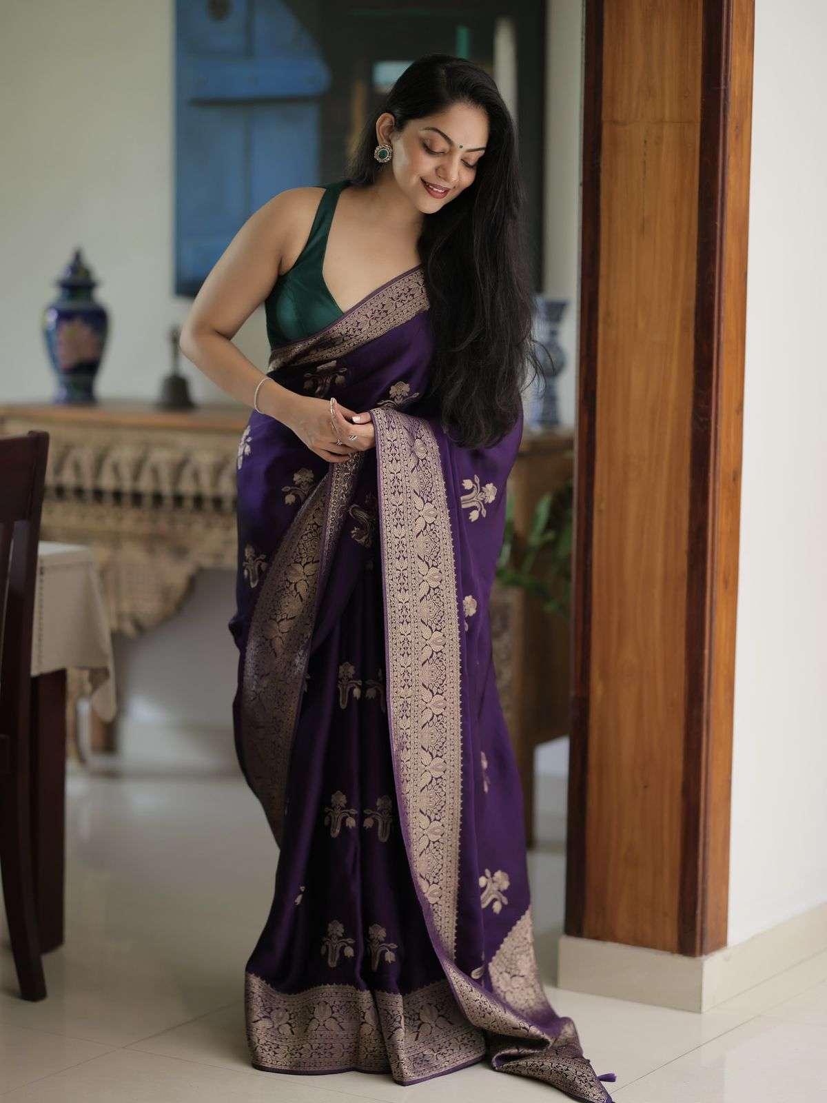 VIOLET KATAAN SILK CELEBRITY INSPIRED COLLECTION SOFT AND UN...