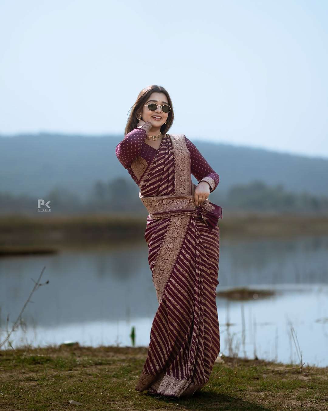 BEAUTIFUL AND RICH FASHION NEW LAUNCHING BANARASI SOFT AND R...