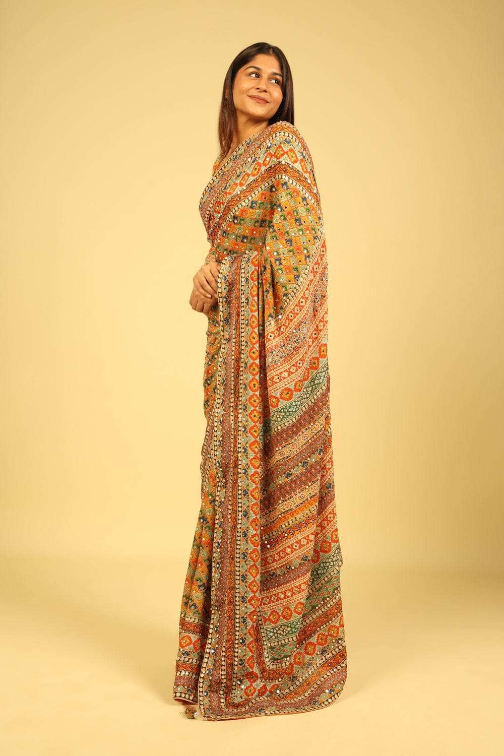 best collection of the day is raj gharana 2 Heavy and beauti...