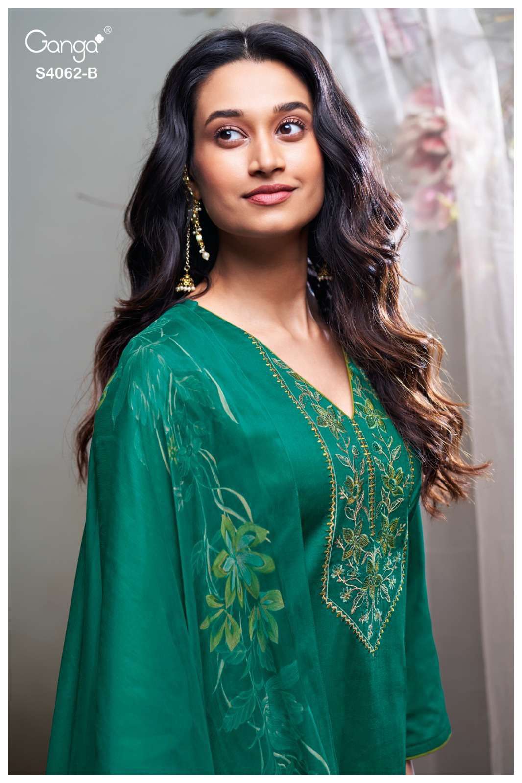 GANGA IZYRA 4062 PURE COTTON SATIN COLOR BORDER ON DAMAN LAD...