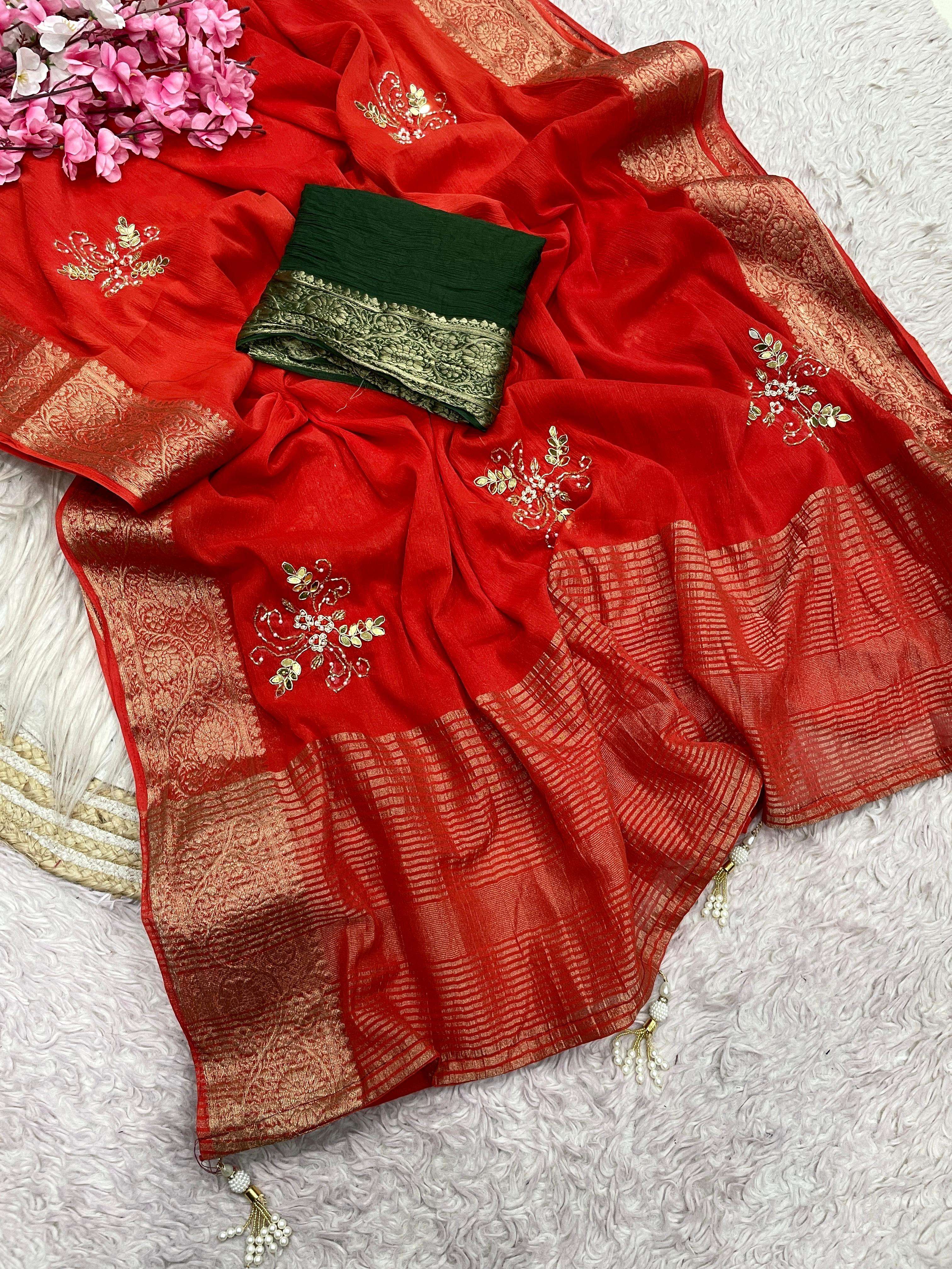 MP 700 Simar silk fabric with rich pallu & Attractive exclus...