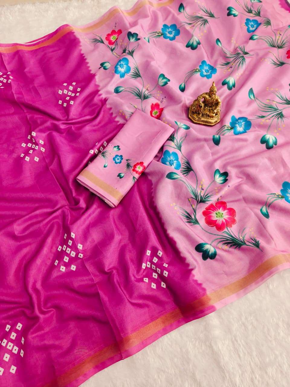 Mul bandhani Heavy  blooming mull mull cotton with bandhani...