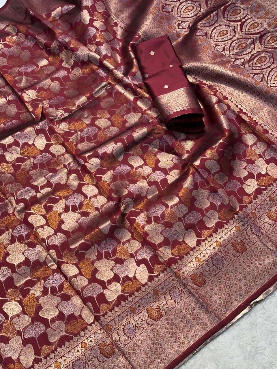 NEW ARRIVAL ZARA 2 PURE SOFT  SILK SAREE WITH COPPER AND GO...