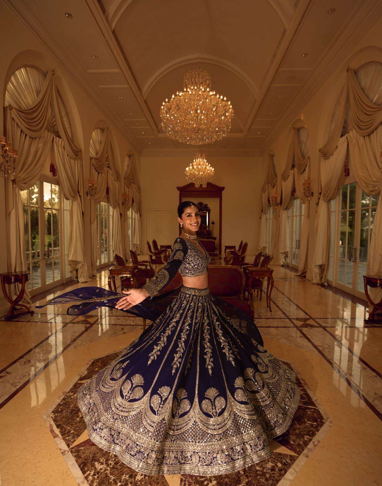 SAYURI DESIGNER PADMINI STYLIST WEDDING FULL HEAVY LOOK LHEN...