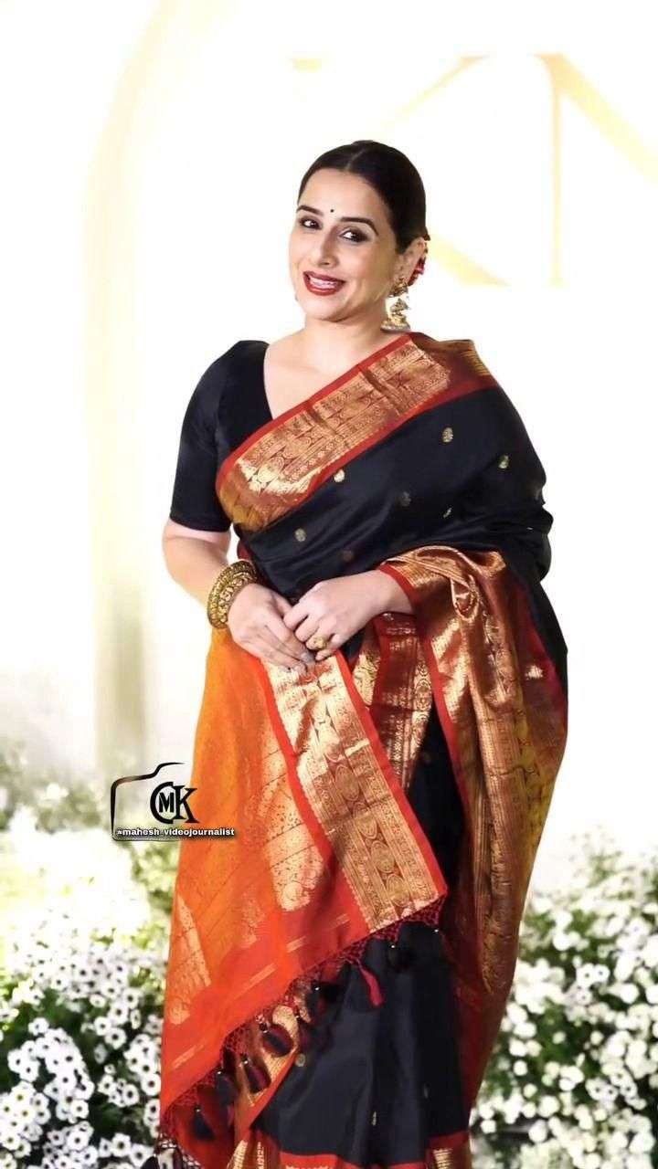 SOFT AND BLACK  BANARASHI SILK SUPER FABRIC REGULAR WEAR SAR...