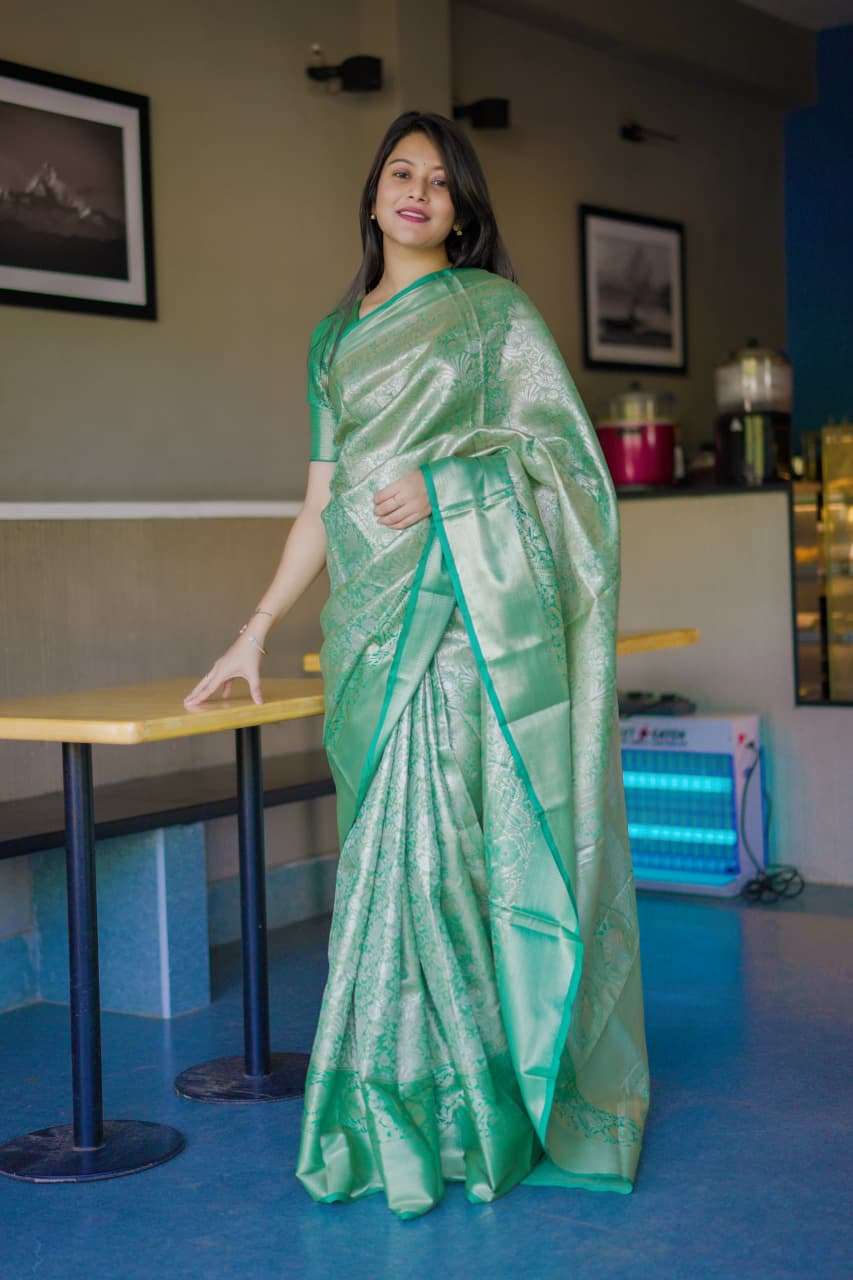 A classic collection of Bridal Kanchipuram beautiful silk in...