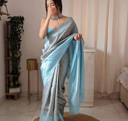 BEAUTIFUL AND CLASSIC EXCLUSIVE AND REGAL COLOR IN SOFT LICH...