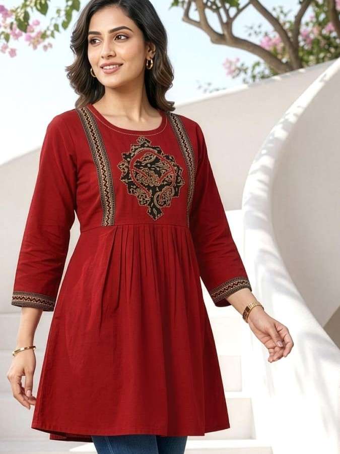 COTTAN DHABU PEACH WORK GHERA SORT TOP COMBO SET SURAT TEXTI...