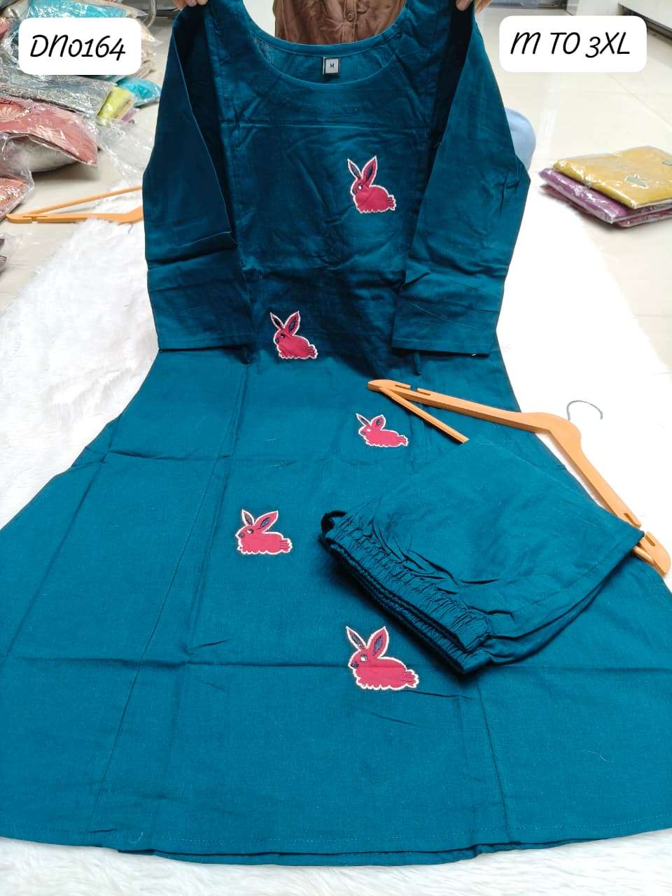 DN0164 WESTERN INDIAN RABBIT PATTERN CORD SET TREND RESELLER