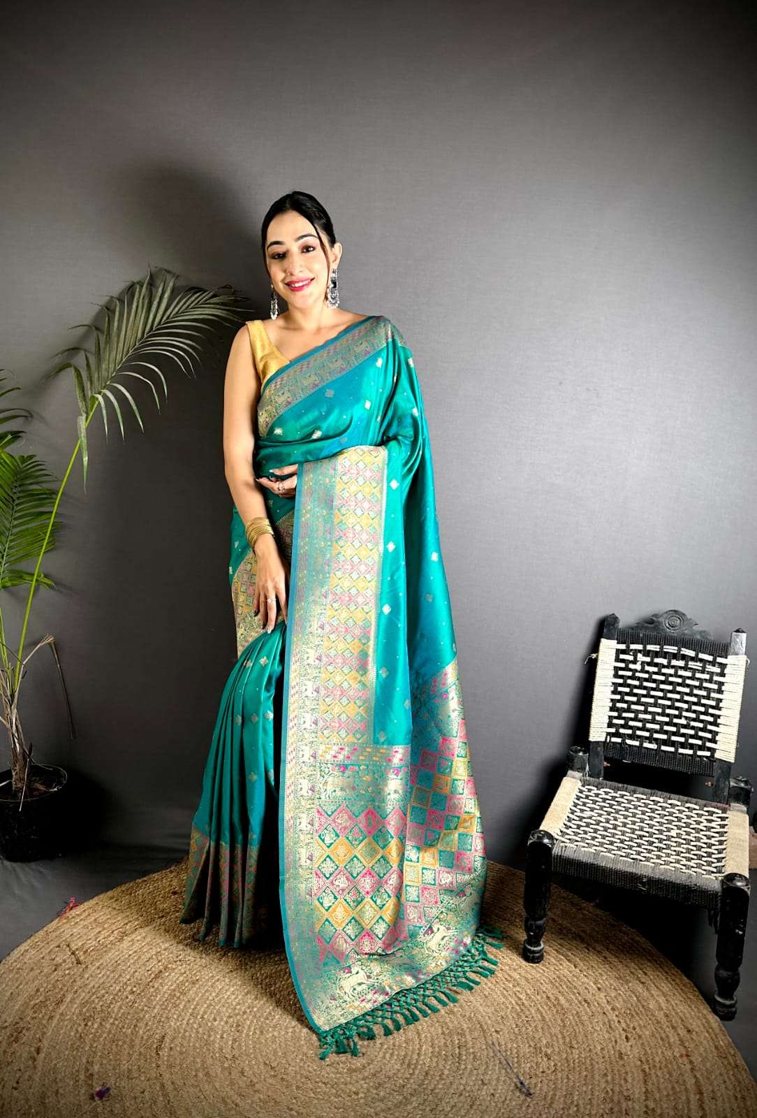 Heavy Soft banarasi lichi silk Patola style new concept mult...