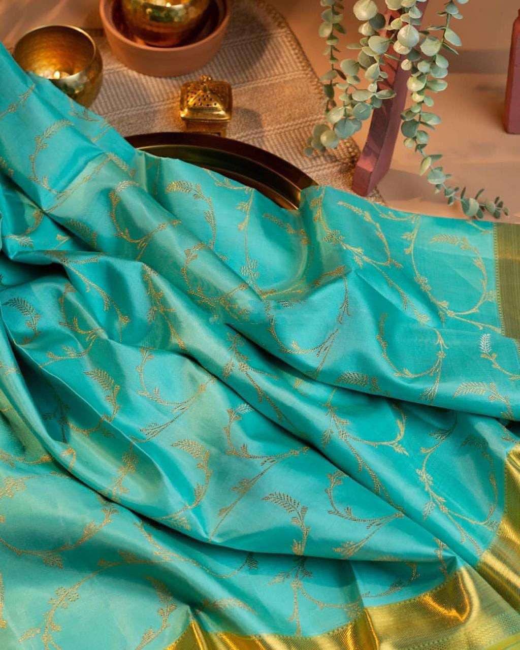 LICHI SILK FABRIC WITH BEAUTIFUL RICH PALLU AND ELEGANCE DRA...