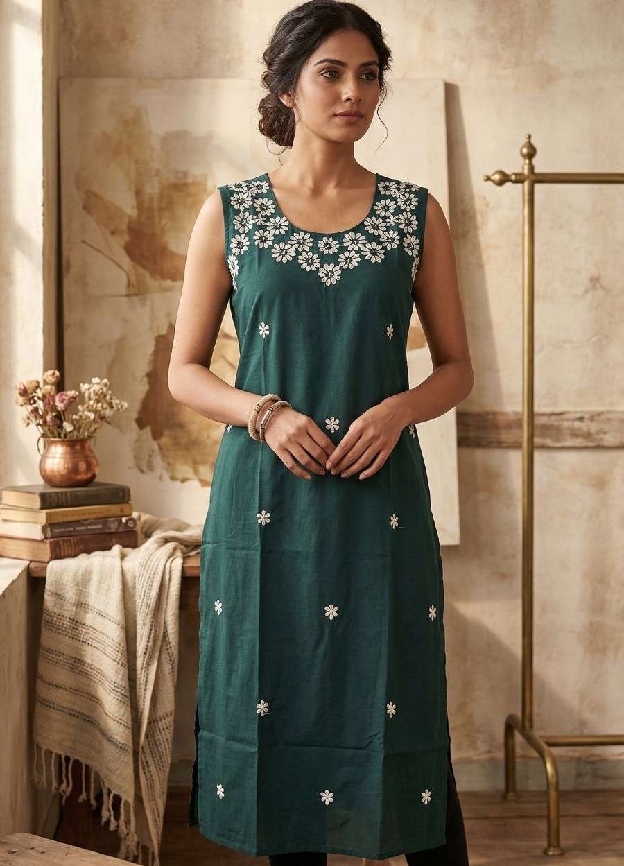 LYCY BLACK BERRY FANCY SLEEVELESS KURTI TO PARTY SPECIAL WHO...