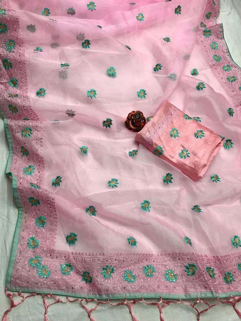 New Launching baavri Designer Unique Collection Beautiful Pu...
