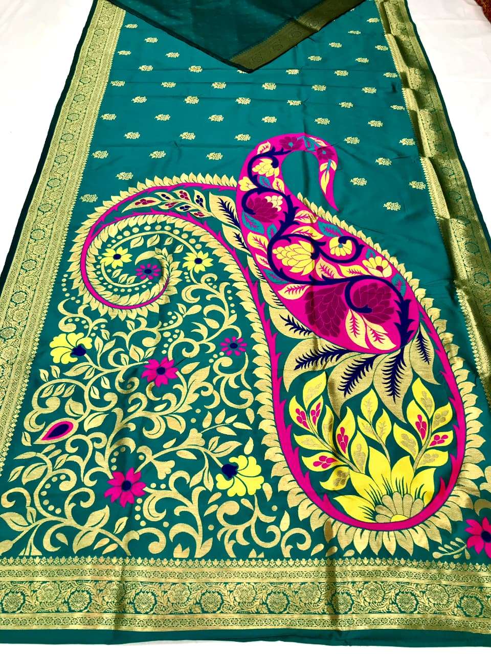  New Launching Paro Wonderful Colour soft banarasi lichi sil...
