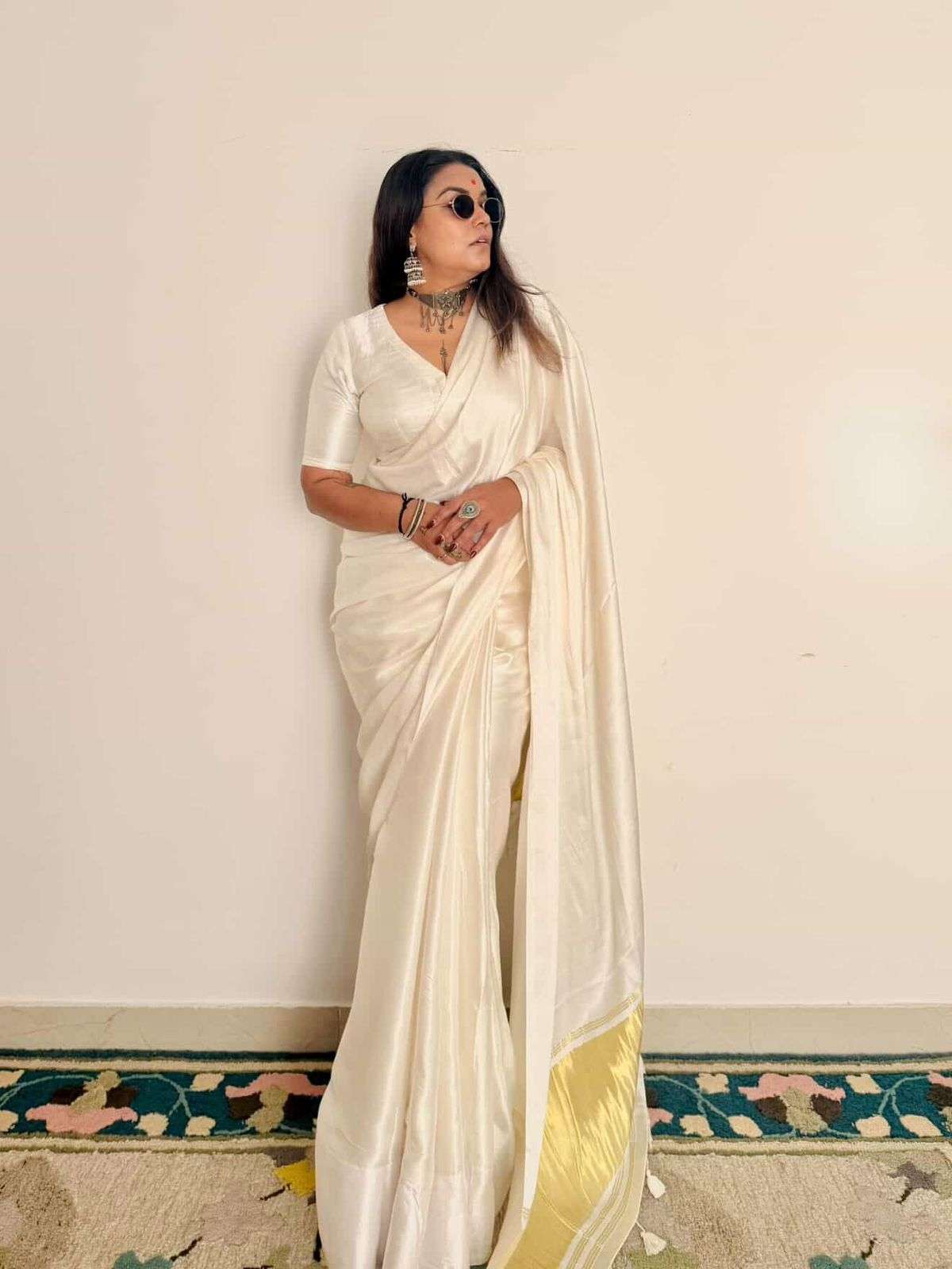  Original Gaji Silk Pure and fancy shiny fabric party wear s...