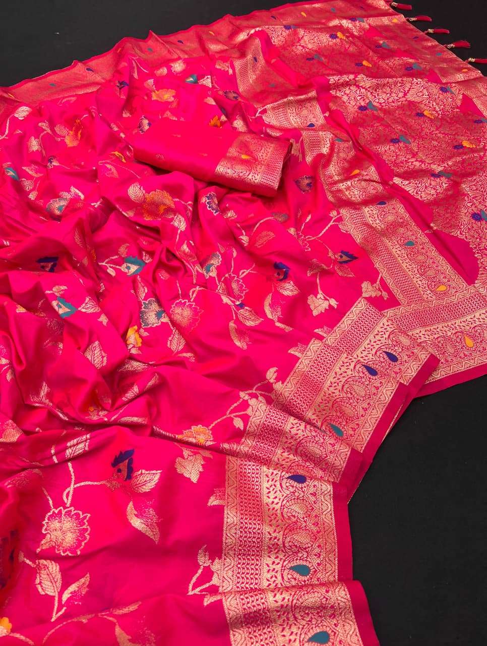 PREMIUM AND ORIGINAL SOFT SILK FABRIC WITH BEAUTIFUL WEAVING...